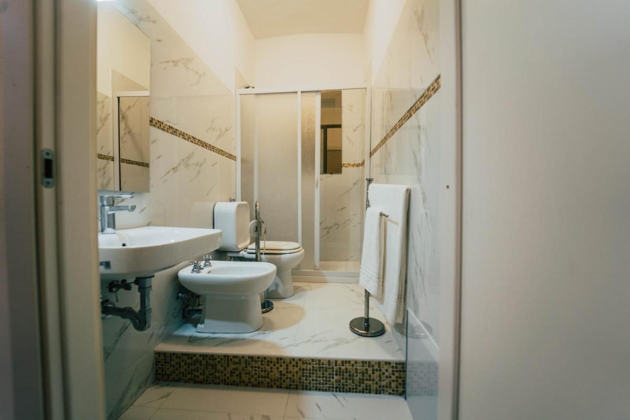 Stanze Etnea 380 Hotel คาตาเนีย ภายนอก รูปภาพ